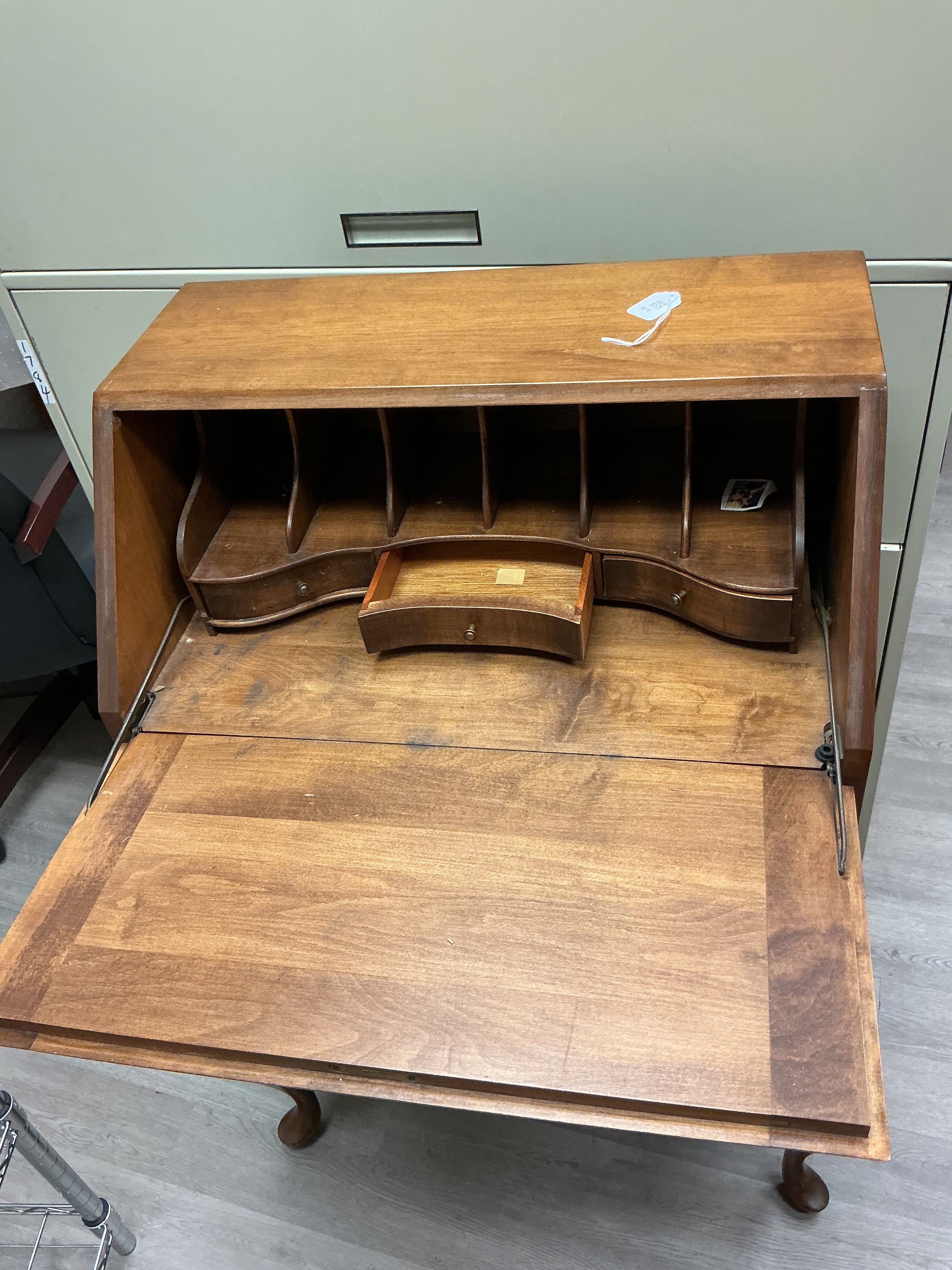 Vintage secretary desk with Hutch