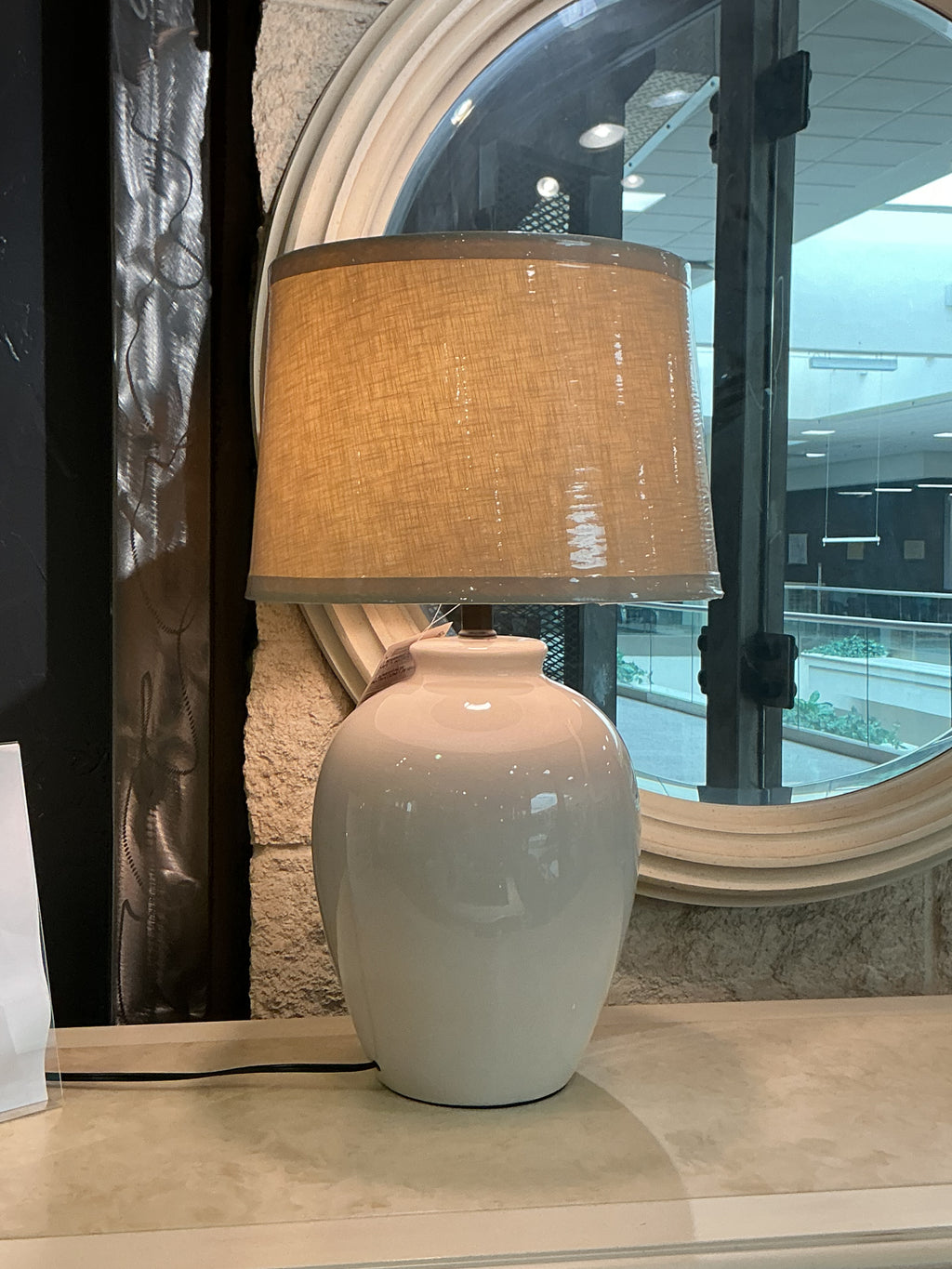 Better Homes & Gardens ceramic table lamp