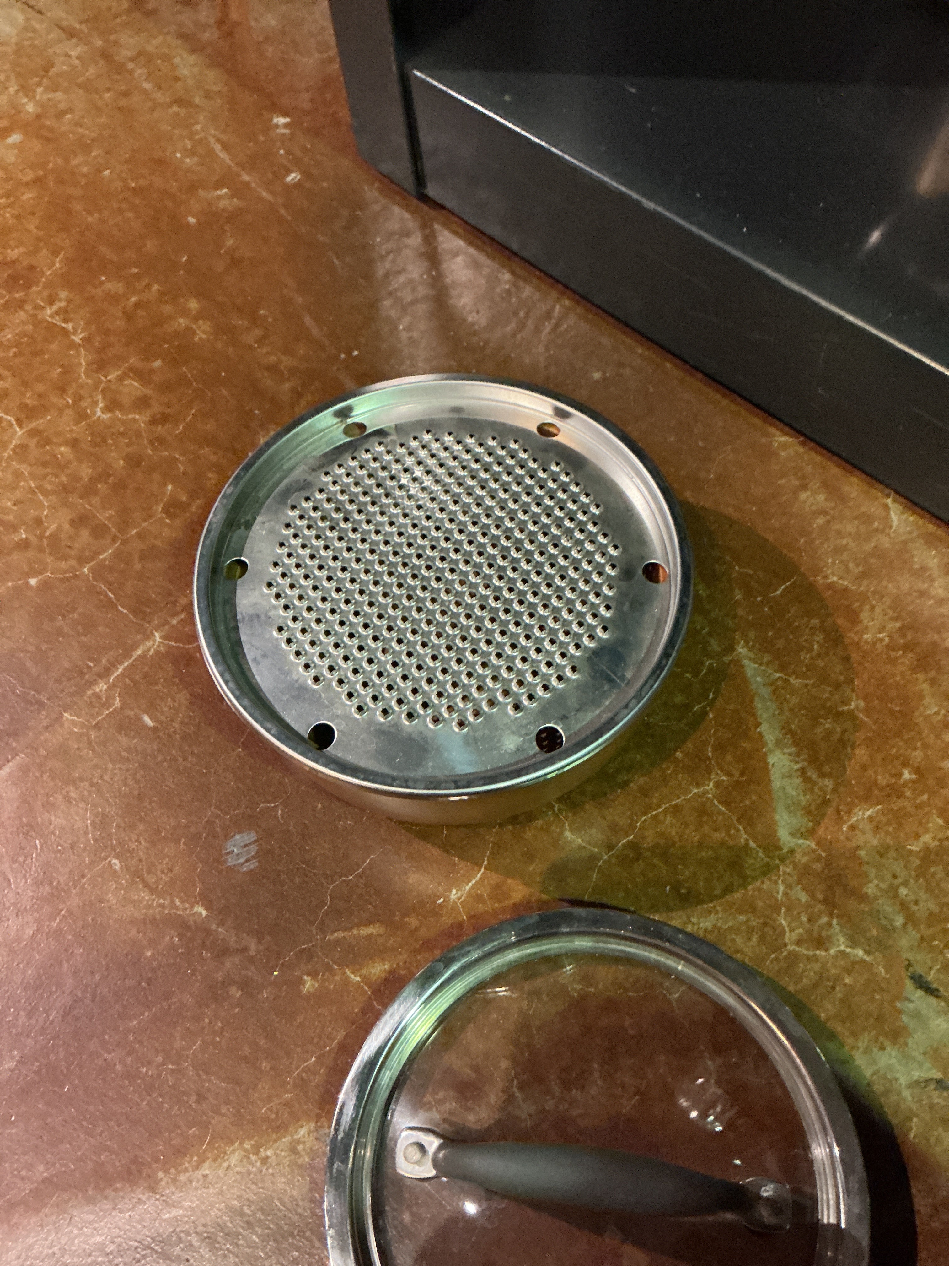 Cheese grater collection bowl