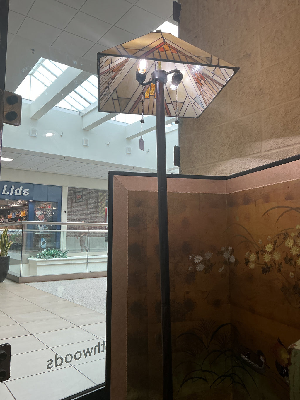 Stained glass lamp