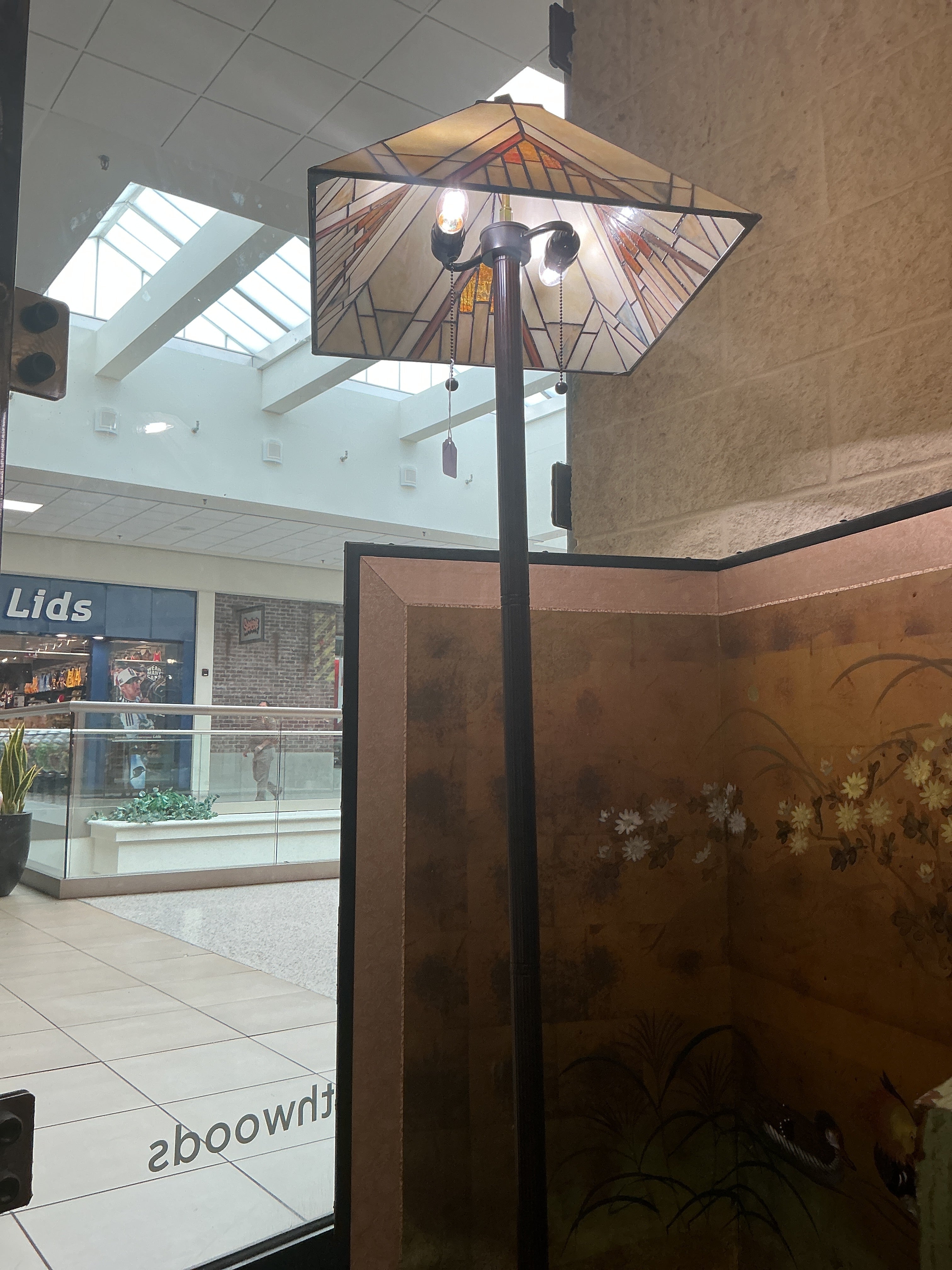 Stained glass lamp