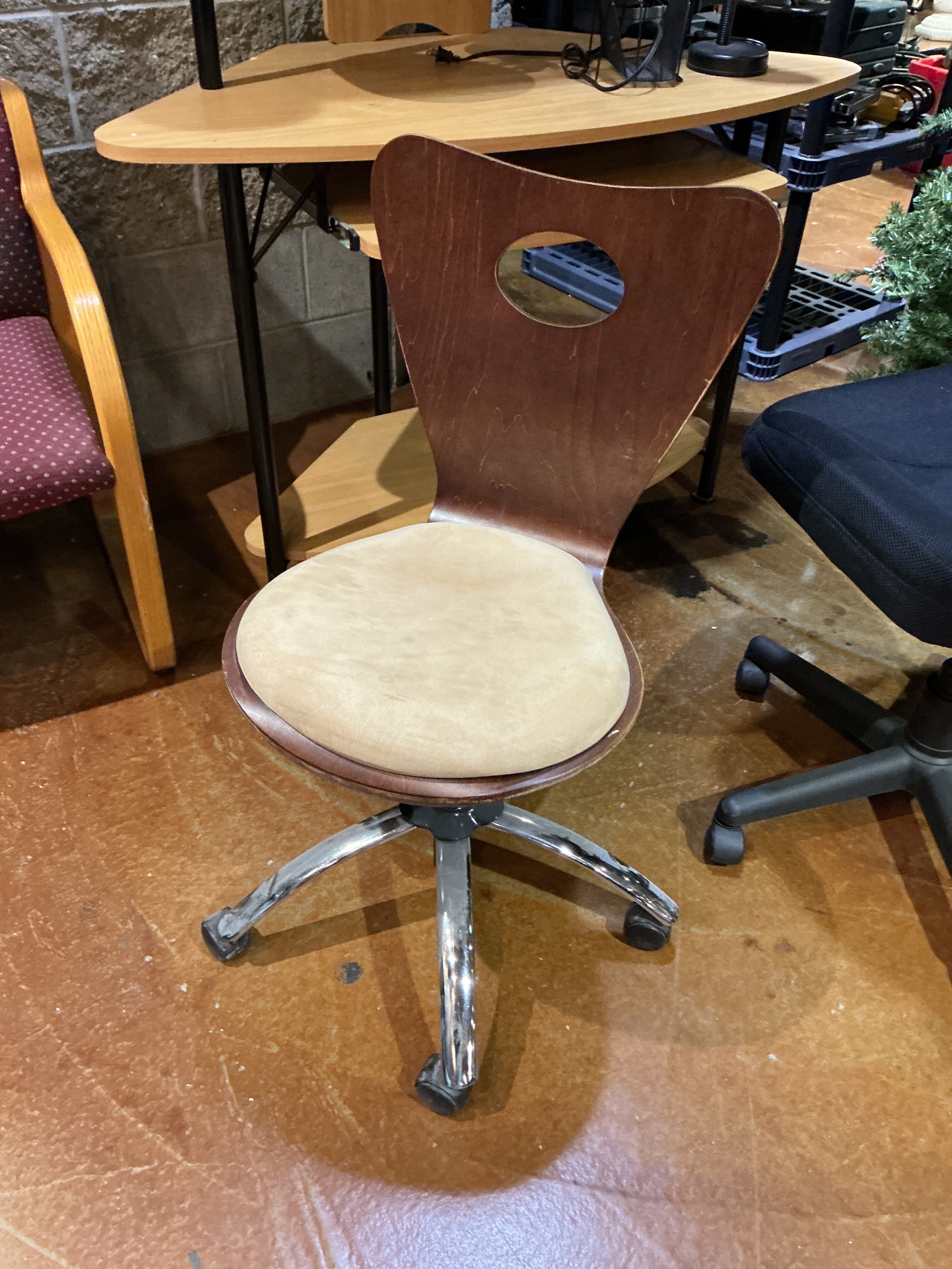Brown desk chair
